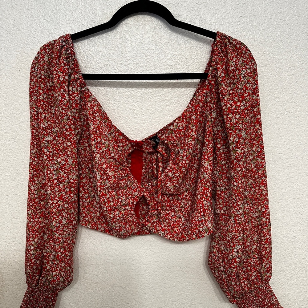 Red Long Sleeve Floral Crop Top